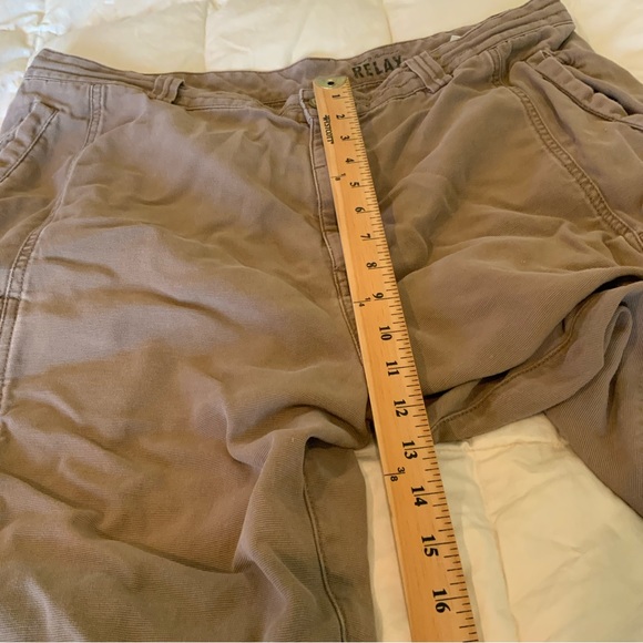 Tommy Bahama Relax Cargo Shorts Tan Casual With Logo Size 38 - Picture 6 of 9